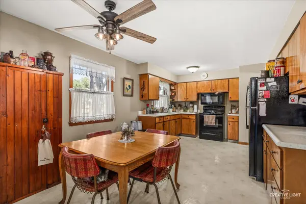 430 N Depot ST, Somonauk, IL 60552
