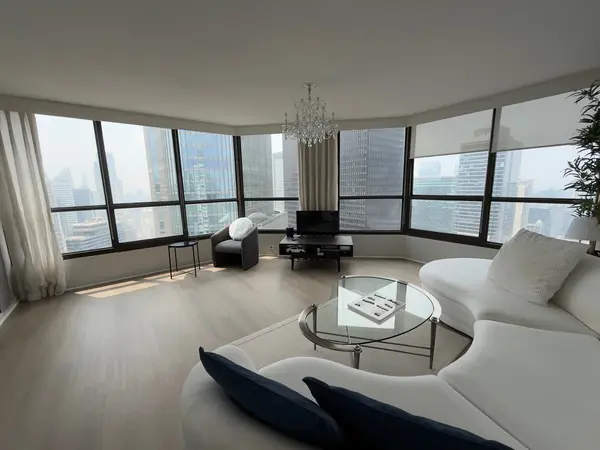 405 N Wabash AVE #4704, Chicago, IL 60611