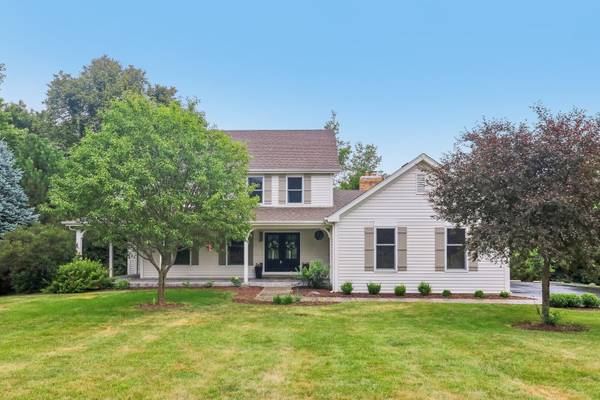 230 Deer RUN, Crystal Lake, IL 60012
