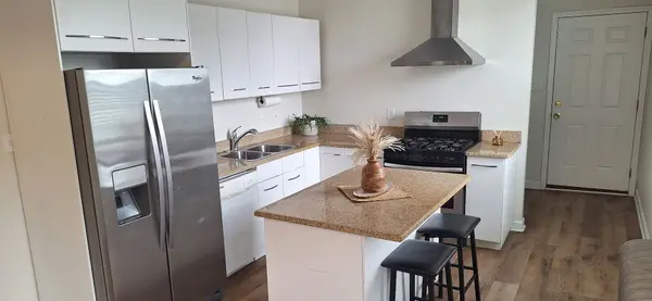 815 E 53rd ST #3, Chicago, IL 60615