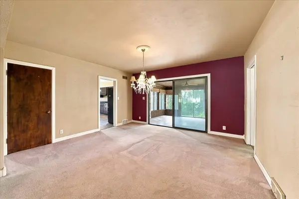 1500 Mayfield AVE, Joliet, IL 60435