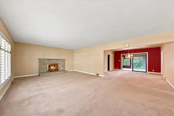 1500 Mayfield AVE, Joliet, IL 60435