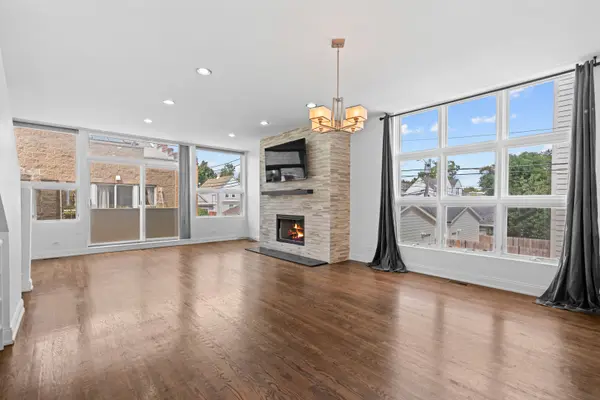 2826 N Talman AVE #O, Chicago, IL 60618