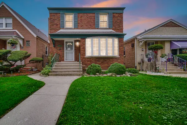 8616 S Winchester AVE, Chicago, IL 60620
