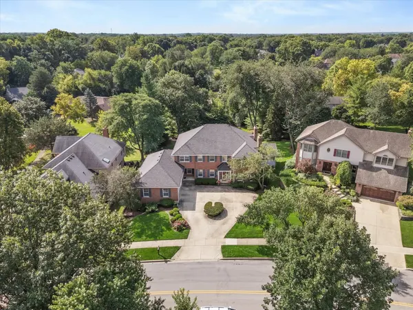 1336 E Gartner RD, Naperville, IL 60540