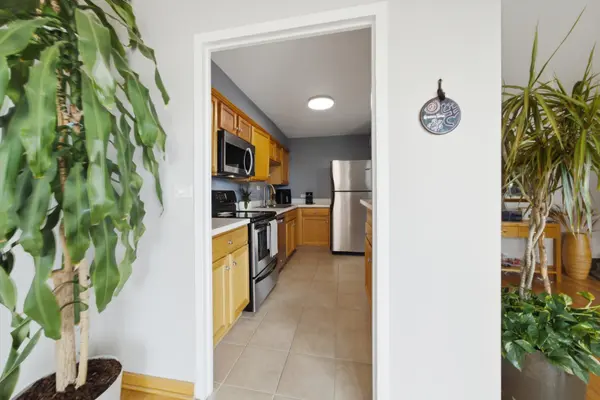 3900 N Lake Shore DR #4B, Chicago, IL 60613