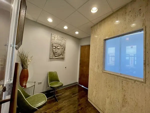 111 N Wabash AVE, Chicago, IL 60602