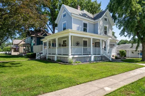 904 E Water ST, Pontiac, IL 61764