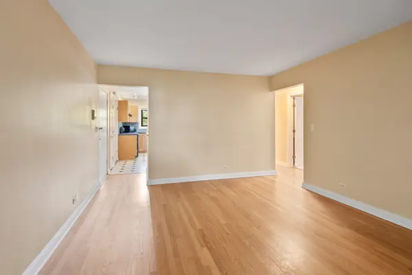 501 Sheridan RD #2C, Evanston, IL 60202