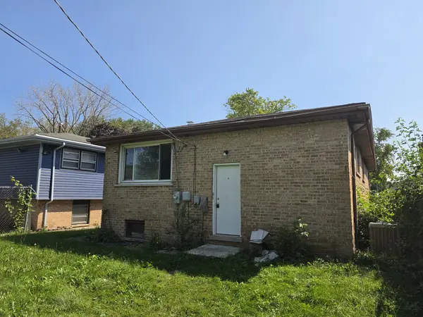 14104 S bensley AVE, Burnham, IL 60633