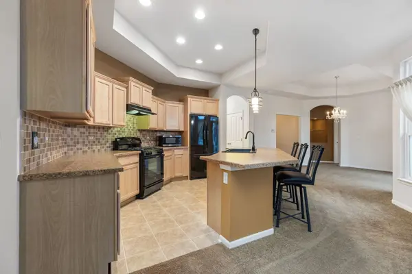 16605 S Fox Run CIR, Plainfield, IL 60586