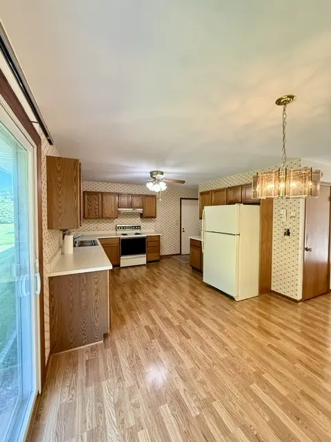 22340 S Carrie AVE, Channahon, IL 60410