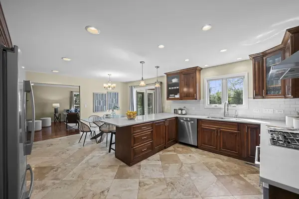 26 Brandywine RD, South Barrington, IL 60010