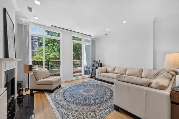 2919 N Burling ST #E, Chicago, IL 60657