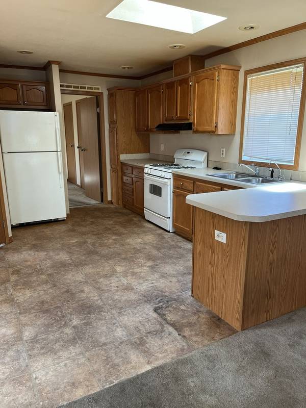 124 Flamingo DR #124flam, Beecher, IL 60401