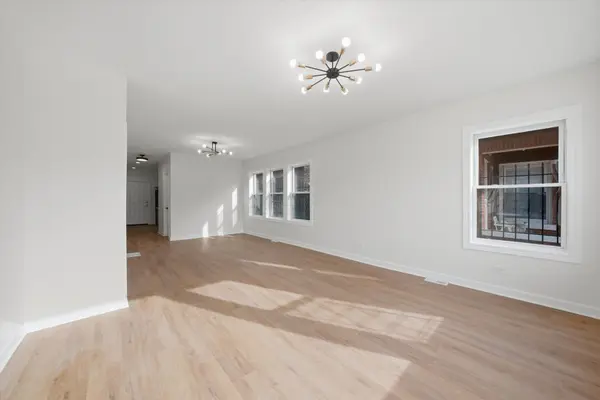 7517 S CARPENTER ST, Chicago, IL 60620