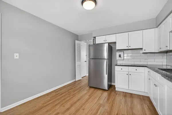 34 S Kensington AVE #05, La Grange, IL 60525