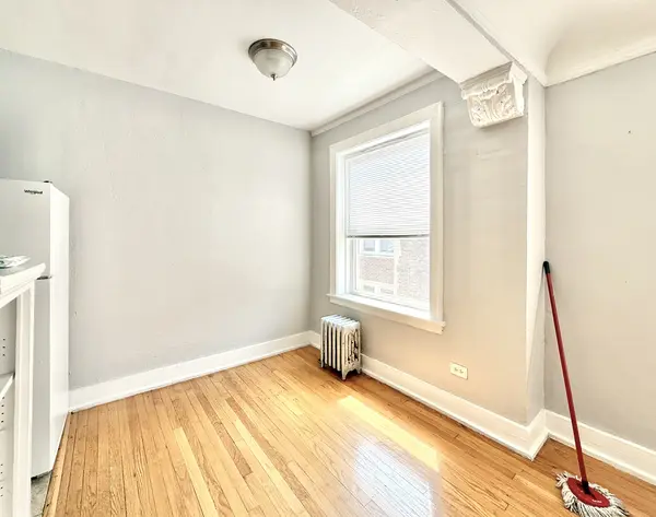 2801 W Lunt AVE #H3, Chicago, IL 60645