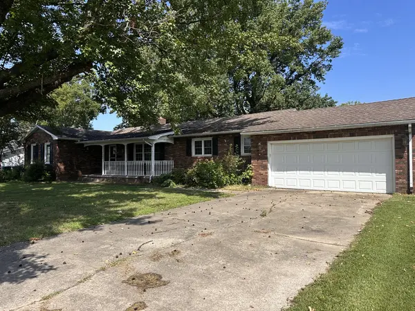 1504 W Malden ST, Marion, IL 62959