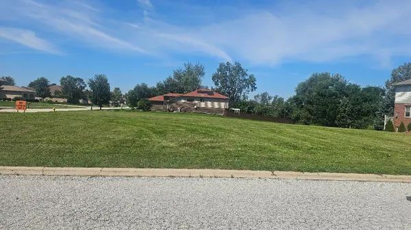 969 Regent DR, Matteson, IL 60443