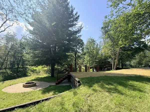 2-290 Woodhaven Lakes, Sublette, IL 61367