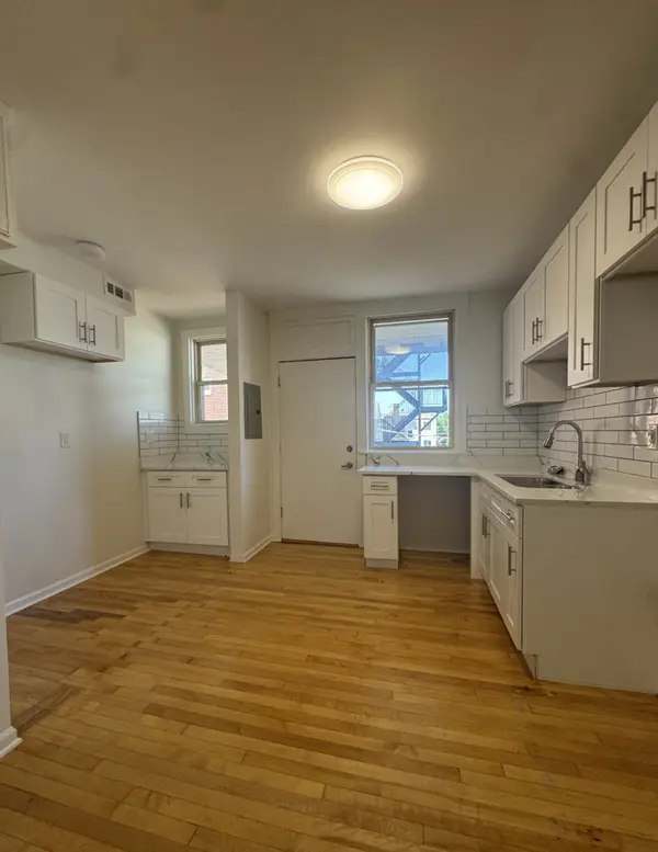 3508 N LAWNDALE AVE #2, Chicago, IL 60618