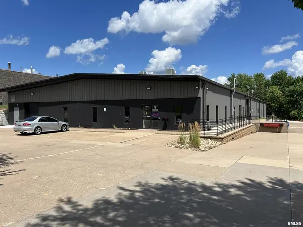 3805 MISSISSIPPI AVE #1-2-3, Davenport, IA 52807