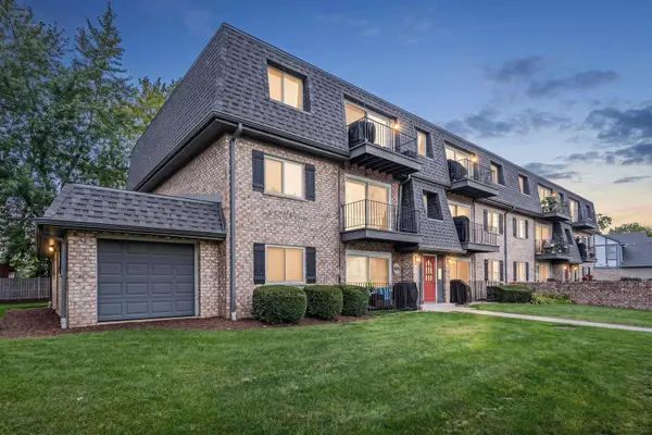 900 S Plum Grove RD #216, Palatine, IL 60067
