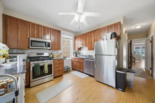 4442 N Sacramento AVE, Chicago, IL 60625