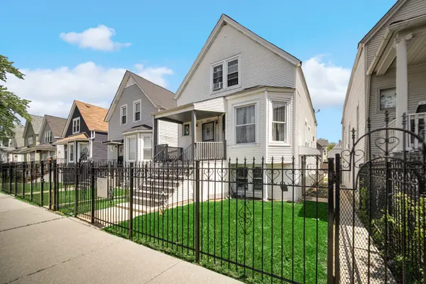 2213 N Kildare AVE, Chicago, IL 60639