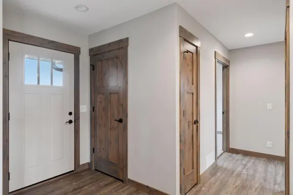 1915 Otter WAY, New Richmond, WI 54017