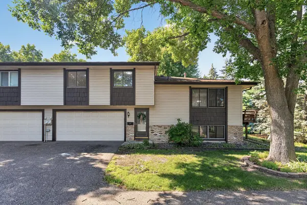 7735 York LN N, Brooklyn Park, MN 55443