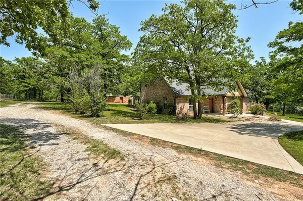 14550 Eastwood DR, Arcadia, OK 73007
