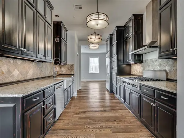 29 NE 3rd ST, Oklahoma City, OK 73104
