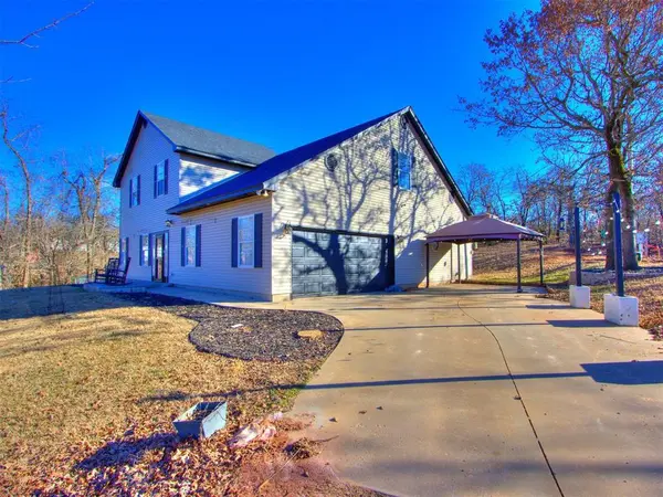17400 SW 99th ST, Choctaw, OK 73020