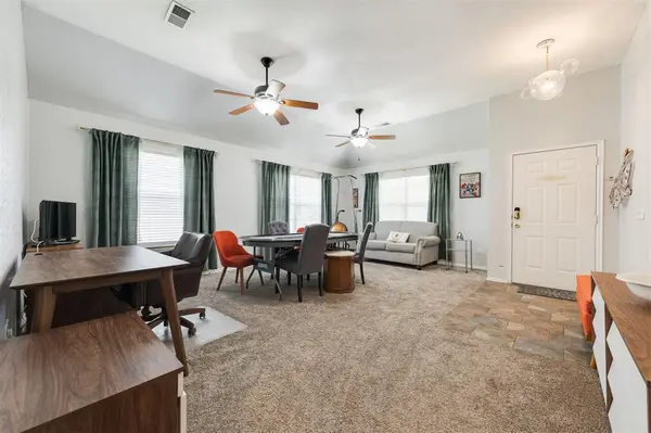 3917 Tori PL, Yukon, OK 73099