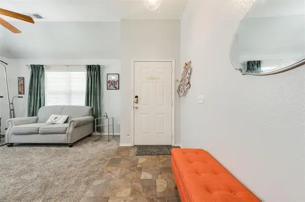 3917 Tori PL, Yukon, OK 73099