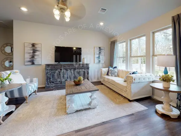 6233 Bradford Pear LN, Edmond, OK 73034