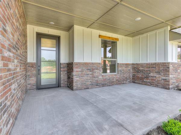 7616 Leoma LN, Oklahoma City, OK 73150