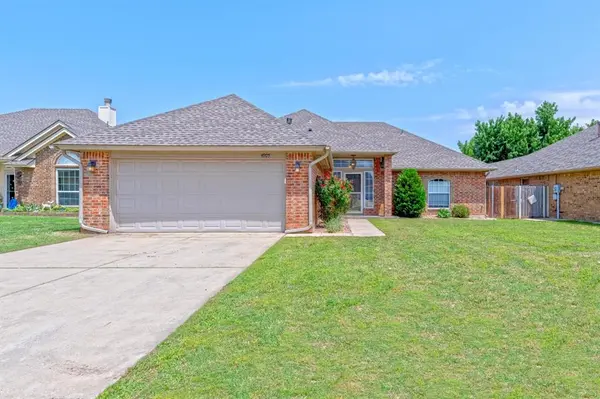 4905 Byron CIR, Yukon, OK 73099