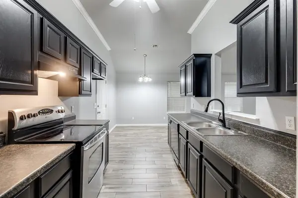 720 N Bristow AVE, Moore, OK 73160