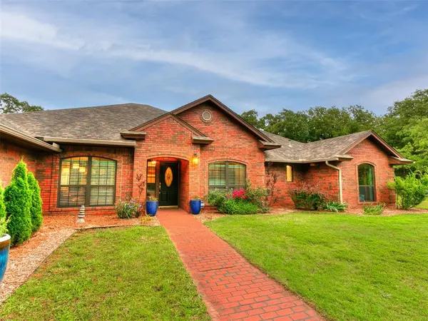 2951 Allspice RUN, Norman, OK 73026
