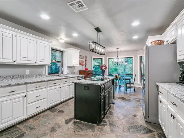2951 Allspice RUN, Norman, OK 73026
