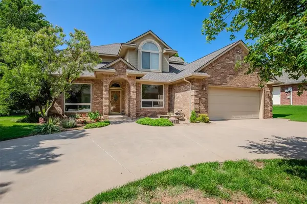 11747 Hackney LN, Yukon, OK 73099