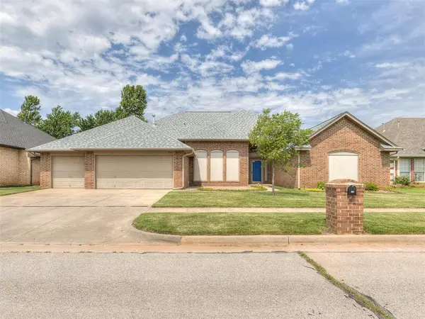 2717 Kingsley LN, Oklahoma City, OK 73128