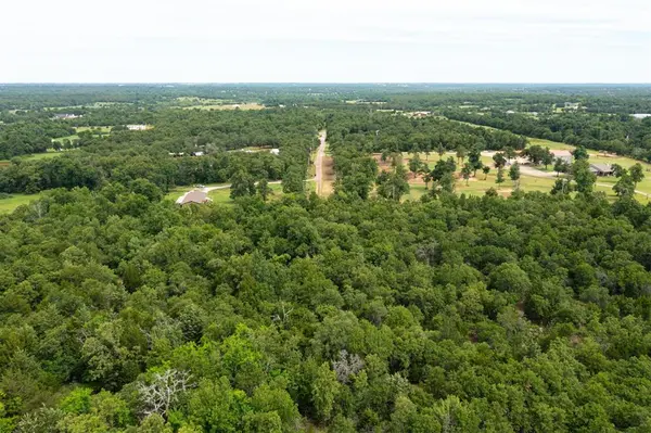 SE 127th St, Mcloud, OK 74851