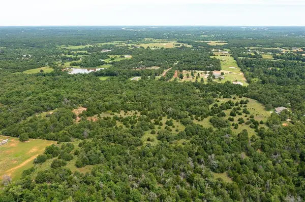 SE 127th St, Mcloud, OK 74851