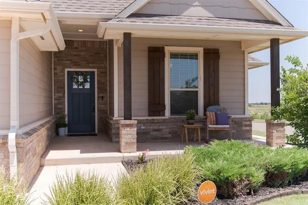 8301 NW 160th ST, Edmond, OK 73013