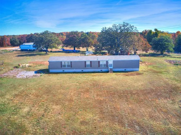 20449 Walker RD, Tecumseh, OK 74801