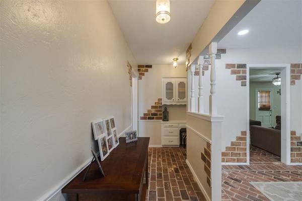 1512 SW 72nd ST, Oklahoma City, OK 73159